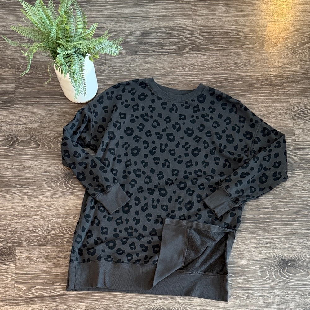 Old Navy Black Leopard Print Sweatshirt